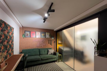 Casa à venda com 117m², 2 quartos e 2 vagas Casa à venda com 117m², 2 quartos e 2 vagasEscritório