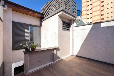 Casa à venda com 117m², 2 quartos e 2 vagas Casa à venda com 117m², 2 quartos e 2 vagasQuintal