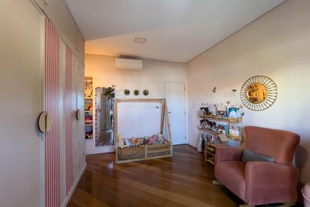 Casa à venda com 117m², 2 quartos e 2 vagas Casa à venda com 117m², 2 quartos e 2 vagasQuarto 2
