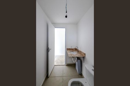 Apartamento à venda com 75m², 2 quartos e 1 vagaBanheiro da Suíte 2