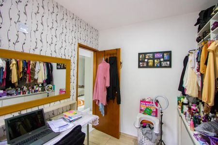 Apartamento à venda com 44m², 2 quartos e 1 vagaQuarto 2
