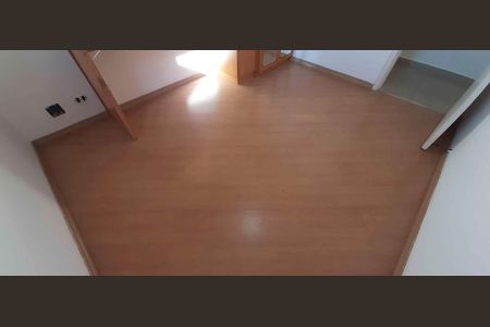Apartamento para alugar com 69m², 3 quartos e 2 vagas