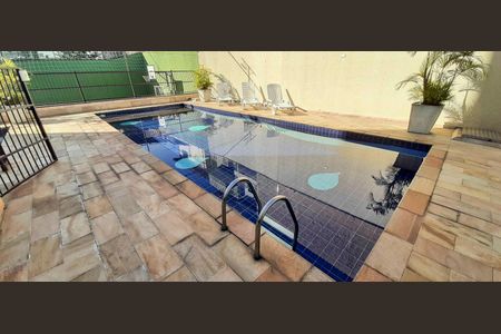 Apartamento para alugar com 69m², 3 quartos e 2 vagas Apartamento para alugar com 69m², 3 quartos e 2 vagasÁrea comum - Piscina