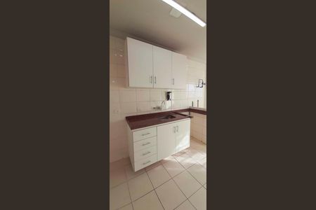 Apartamento para alugar com 69m², 3 quartos e 2 vagas Apartamento para alugar com 69m², 3 quartos e 2 vagasCozinha