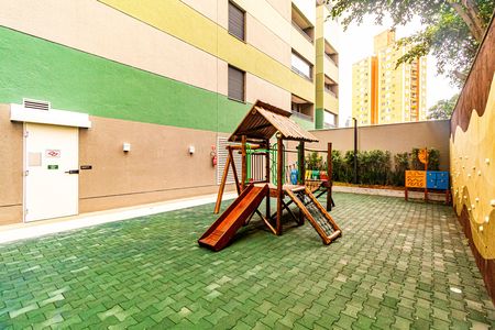Apartamento à venda com 30m², 1 quarto e sem vaga Apartamento à venda com 30m², 1 quarto e sem vagaÁrea comum - Playground