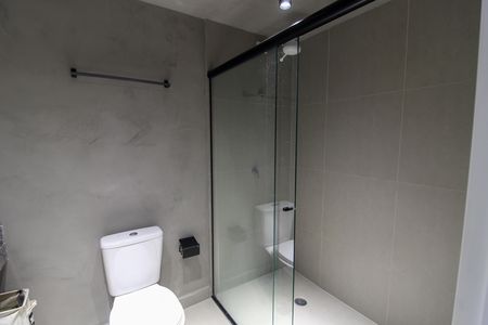 Banheiro de apartamento à venda com 1 quarto, 30m² em Butantã, São Paulo