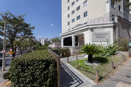 Apartamento para alugar com 75m², 3 quartos e 2 vagas Apartamento para alugar com 75m², 3 quartos e 2 vagasFachada
