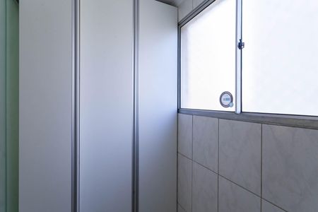 Apartamento para alugar com 75m², 3 quartos e 2 vagas Apartamento para alugar com 75m², 3 quartos e 2 vagasÁrea de serviço
