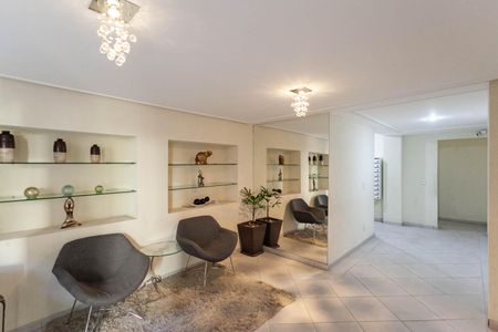 Apartamento para alugar com 75m², 3 quartos e 2 vagas Apartamento para alugar com 75m², 3 quartos e 2 vagasHall social