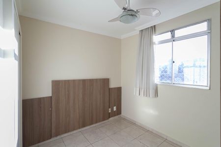 Apartamento para alugar com 75m², 3 quartos e 2 vagas Apartamento para alugar com 75m², 3 quartos e 2 vagasSuíte