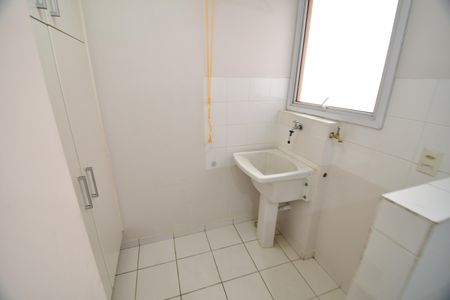 Apartamento para alugar com 67m², 2 quartos e 1 vagaÁrea de Serviço