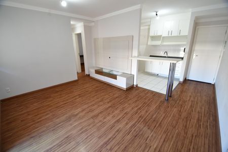 Apartamento para alugar com 67m², 2 quartos e 1 vagaSala