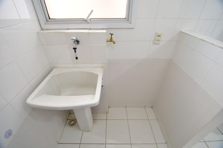 Apartamento para alugar com 67m², 2 quartos e 1 vagaÁrea de Serviço
