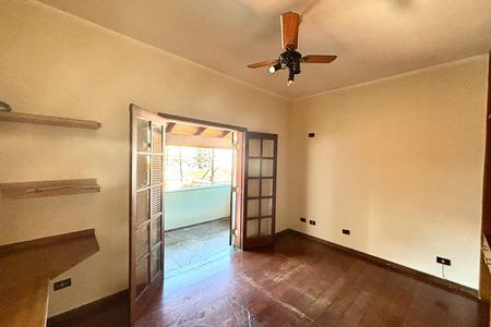 Casa para alugar com 275m², 5 quartos e 2 vagas Casa para alugar com 275m², 5 quartos e 2 vagasQuarto 2