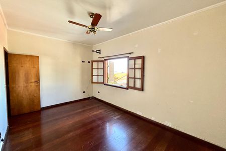 Casa para alugar com 275m², 5 quartos e 2 vagas Casa para alugar com 275m², 5 quartos e 2 vagasQuarto 3