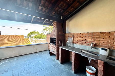 Casa para alugar com 275m², 5 quartos e 2 vagas Casa para alugar com 275m², 5 quartos e 2 vagasÁrea gourmet