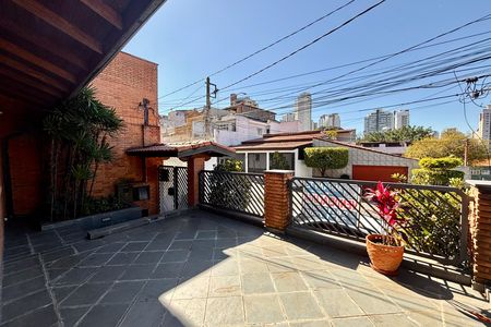Casa para alugar com 275m², 5 quartos e 2 vagas Casa para alugar com 275m², 5 quartos e 2 vagasGaragem