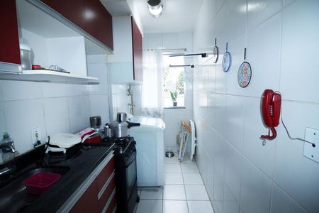 Cozinha de apartamento à venda com 2 quartos, 47m² em Irajá, Rio de Janeiro
