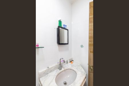 Casa à venda com 49m², 1 quarto e 1 vaga Casa à venda com 49m², 1 quarto e 1 vagaBanheiro
