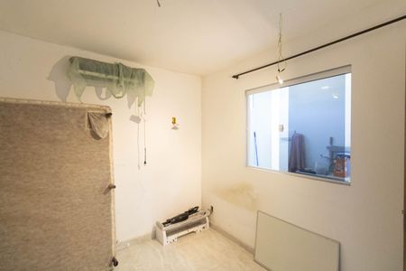 Quarto  de casa à venda com 1 quarto, 49m² em Campo Grande, Rio de Janeiro