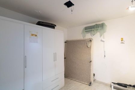 Quarto  de casa à venda com 1 quarto, 49m² em Campo Grande, Rio de Janeiro