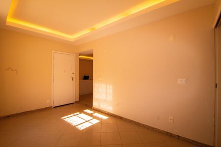Apartamento para alugar com 120m², 3 quartos e 1 vaga Apartamento para alugar com 120m², 3 quartos e 1 vagaSala de Estar