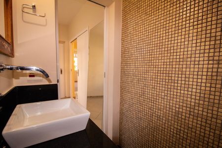 Apartamento para alugar com 120m², 3 quartos e 1 vaga Apartamento para alugar com 120m², 3 quartos e 1 vagaBanheiro da Suite 03