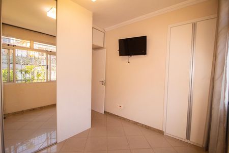 Quarto 01 - Suite 01  de apartamento para alugar com 3 quartos, 120m² em Jardim America, Belo Horizonte
