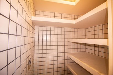 Apartamento para alugar com 120m², 3 quartos e 1 vaga Apartamento para alugar com 120m², 3 quartos e 1 vagaCozinha - Despensa