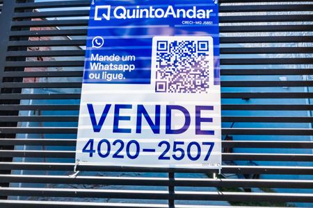 Casa à venda com 3 quartos, 175m² em Planalto, Belo Horizonte