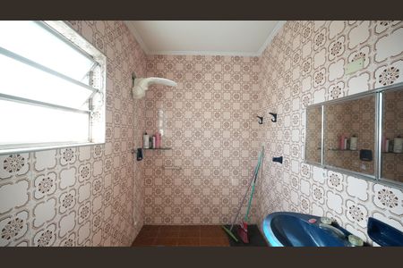 Casa à venda com 163m², 3 quartos e 6 vagasBanheiro da suíte