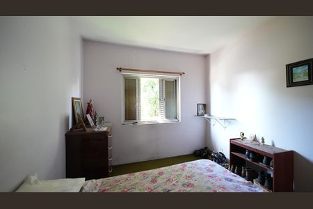 Casa à venda com 163m², 3 quartos e 6 vagasQuarto 2