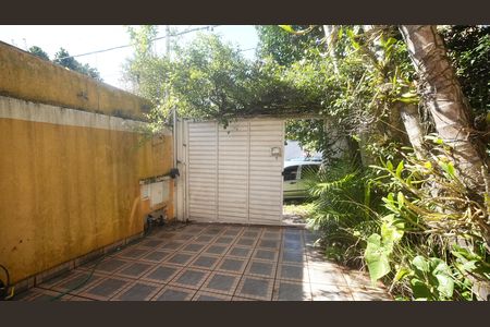 Garagem de casa à venda com 3 quartos, 163m² em Vila Alice, Santo André