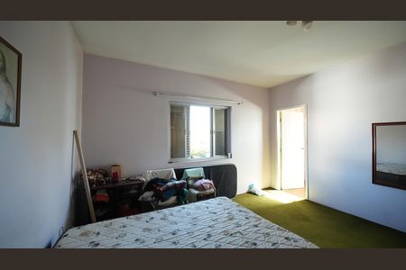 Casa à venda com 163m², 3 quartos e 6 vagasSuíte