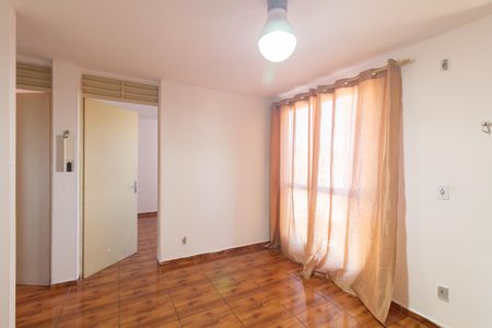 Sala de apartamento para alugar com 2 quartos, 41m² em Conjunto Habitacional Barro Branco Ii, São Paulo