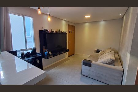 Apartamento à venda com 43m², 2 quartos e 1 vagaSala