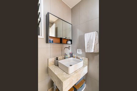 Apartamento à venda com 55m², 3 quartos e 2 vagas Apartamento à venda com 55m², 3 quartos e 2 vagasBanheiro