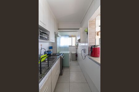 Apartamento à venda com 55m², 3 quartos e 2 vagas Apartamento à venda com 55m², 3 quartos e 2 vagasCozinha e Área de Serviço