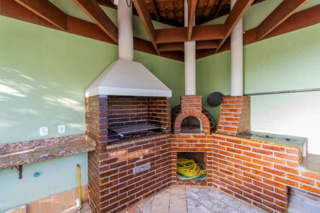 Apartamento à venda com 55m², 3 quartos e 2 vagas Apartamento à venda com 55m², 3 quartos e 2 vagasÁrea Comum - Churrasqueira