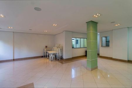 Apartamento à venda com 55m², 3 quartos e 2 vagas Apartamento à venda com 55m², 3 quartos e 2 vagasÁrea Comum - Salão de Festas