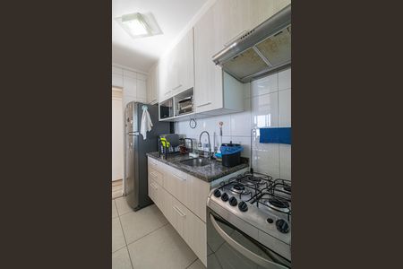 Apartamento à venda com 55m², 3 quartos e 2 vagas Apartamento à venda com 55m², 3 quartos e 2 vagasCozinha e Área de Serviço
