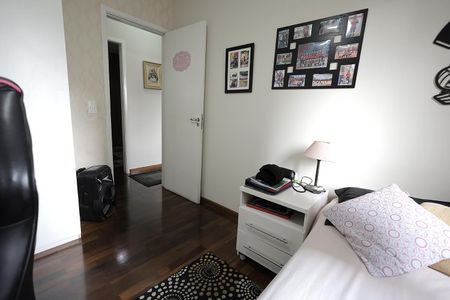Apartamento à venda com 118m², 3 quartos e 2 vagasQuarto 2