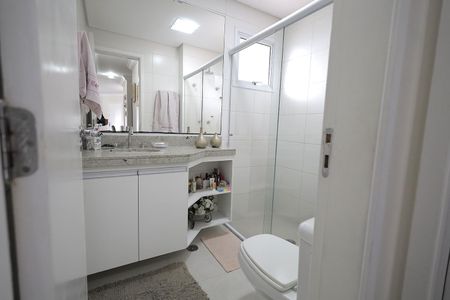 Apartamento à venda com 118m², 3 quartos e 2 vagasBanheiro 2