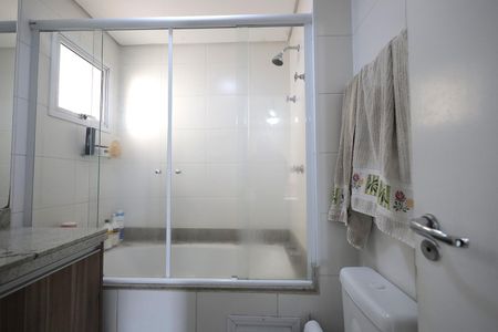 Apartamento à venda com 118m², 3 quartos e 2 vagasBanheiro Suíte