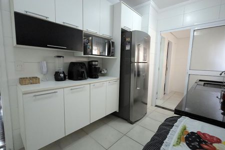 Apartamento à venda com 118m², 3 quartos e 2 vagasCozinha