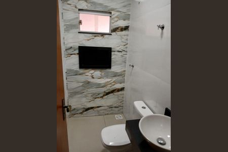 Banheiro de casa para alugar com 2 quartos, 250m² em Sítios Santa Luzia, Goiânia
