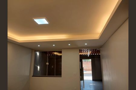 Sala de casa para alugar com 2 quartos, 250m² em Sítios Santa Luzia, Goiânia