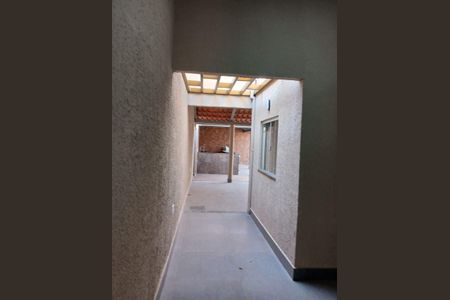 Casa à venda com 250m², 2 quartos e 4 vagas Casa à venda com 250m², 2 quartos e 4 vagasÁrea externa