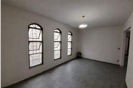 Casa para alugar com 195m², 3 quartos e 3 vagas Casa para alugar com 195m², 3 quartos e 3 vagasEdícula