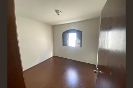 Casa para alugar com 195m², 3 quartos e 3 vagas Casa para alugar com 195m², 3 quartos e 3 vagasQuarto
